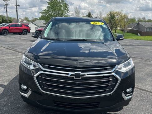 Used 2020 Chevrolet Traverse LT FWD image 3
