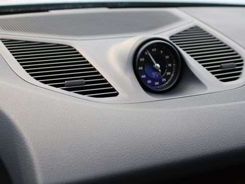 Certified 2025 Porsche Cayenne image 20