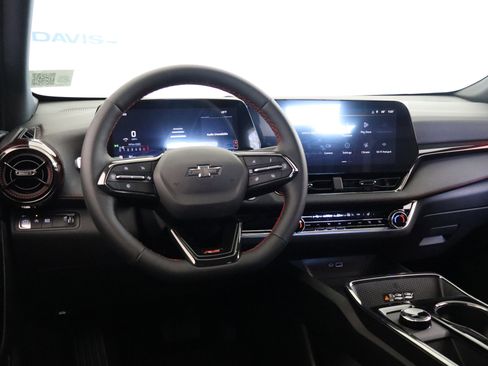 New 2026 Chevrolet Equinox RS image 16