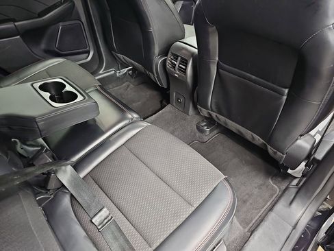 Used 2024 Ford Escape ST-Line image 11