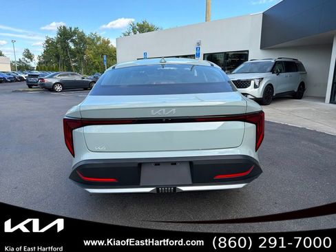 New 2026 Kia K4 FWD image 9