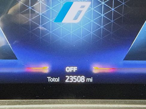 Certified 2023 BMW i4 eDrive35 w/ Premium Package image 12