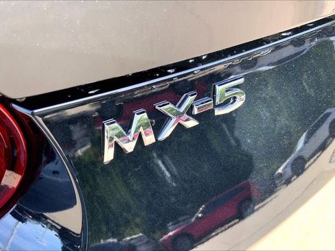 New 2026 MAZDA MX-5 Miata Sport RWD image 15