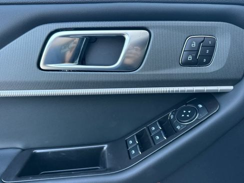 New 2026 Ford Explorer ST-Line RWD image 13