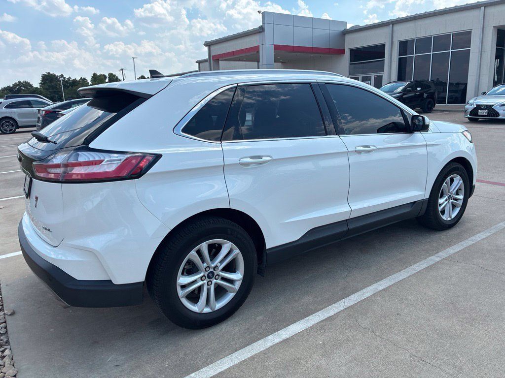 Used 2020 Ford Edge SEL w/ Convenience Package FWD image 2