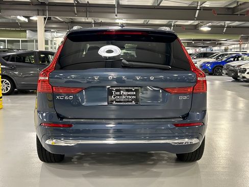 Certified 2023 Volvo XC60 B5 Ultimate w/ Climate Package AWD/4WD image 3