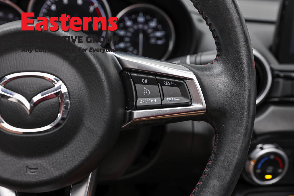 Used 2018 MAZDA MX-5 Miata Grand Touring RWD image 17