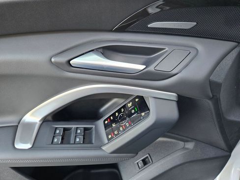 New 2025 Audi Q5 Premium Plus AWD/4WD image 18