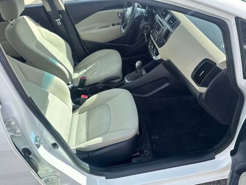 Used 2013 Kia Rio LX w/ PWR Pkg image 18