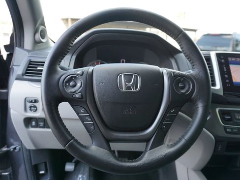 Used 2017 Honda Ridgeline RTL-T image 29