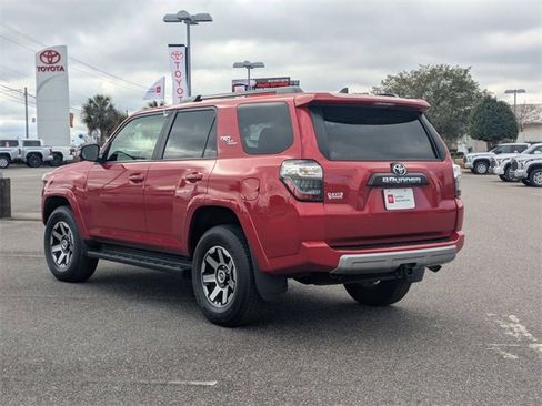 Used 2024 Toyota 4Runner TRD Off-Road Premium image 5