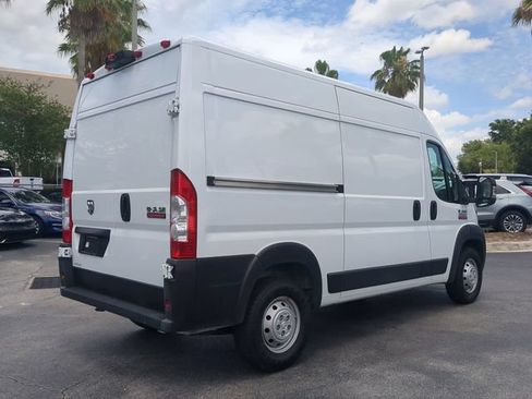 Used 2021 RAM ProMaster 2500 FWD image 5