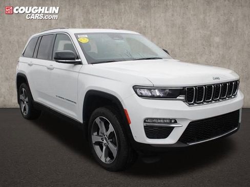 New 2024 Jeep Grand Cherokee Limited 4xe w/ Luxury Tech Group II image 2