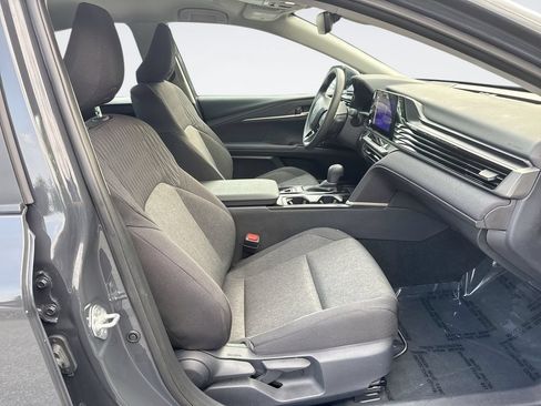 Used 2025 Toyota Camry LE w/ Convenience Package FWD image 25