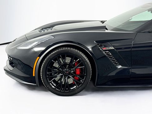 Used 2019 Chevrolet Corvette Z06 RWD image 35