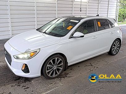 Used 2018 Hyundai Elantra GT w/ Tech Package 03