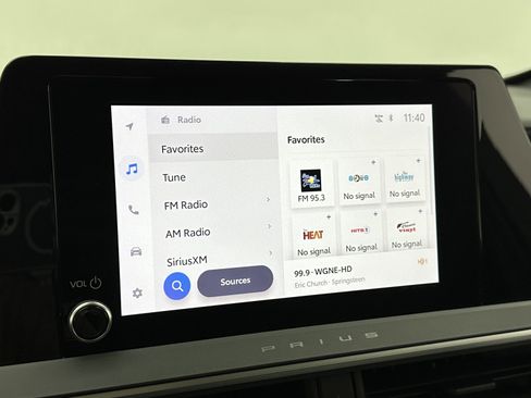 Used 2025 Toyota Prius LE image 14