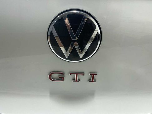 Used 2022 Volkswagen GTI S FWD image 7