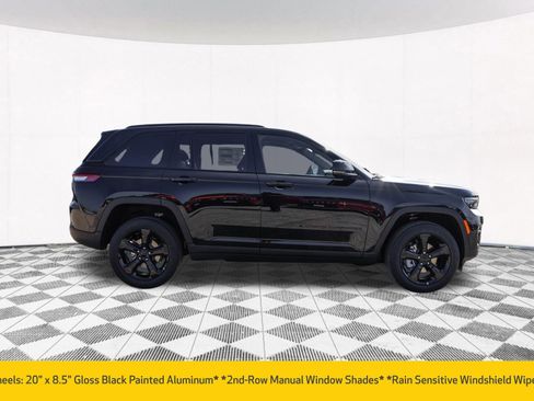 New 2025 Jeep Grand Cherokee Limited w/ Luxury Tech Group II image 12