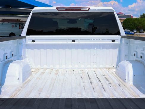 Used 2023 Chevrolet Silverado 1500 Custom AWD/4WD image 28