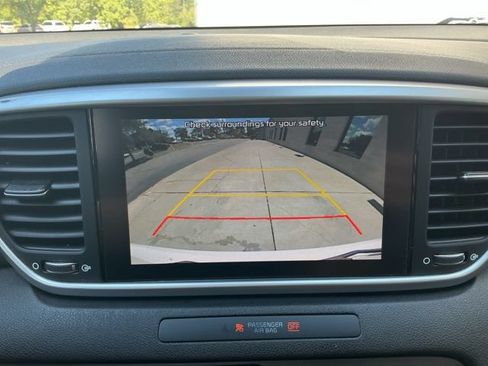 Used 2020 Kia Sportage S w/ S Sunroof Package AWD/4WD image 5