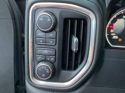 Used 2019 Chevrolet Silverado 1500 LT w/ All-Star Edition image 33