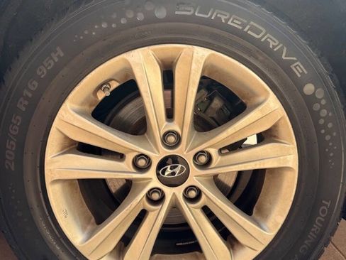 Used 2011 Hyundai Sonata GLS w/ Popular Equipment Pkg 2 FWD image 25