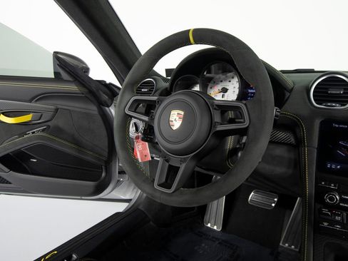 Certified 2024 Porsche 718 Cayman GT4 RS image 36