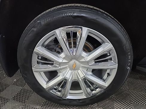 Used 2021 Chevrolet Tahoe High Country AWD/4WD image 14
