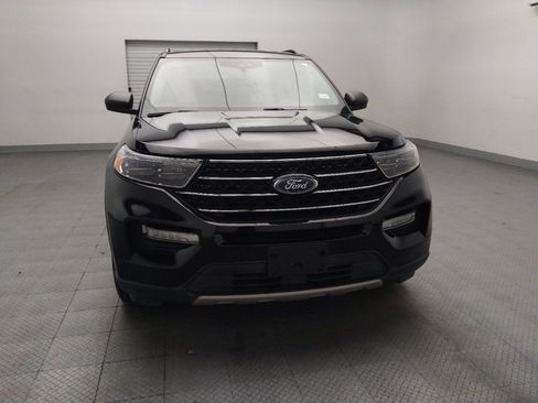 Used 2021 Ford Explorer XLT w/ Equipment Group 202A RWD image 14