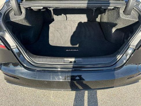 Used 2023 Nissan Maxima SV w/ Floor Mat Group FWD image 5