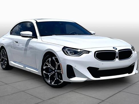 Used 2026 BMW 230i Coupe w/ Premium Package RWD image 2