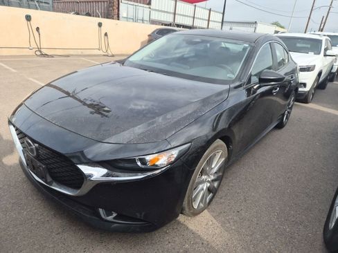 Used 2024 MAZDA MAZDA3 s image 3