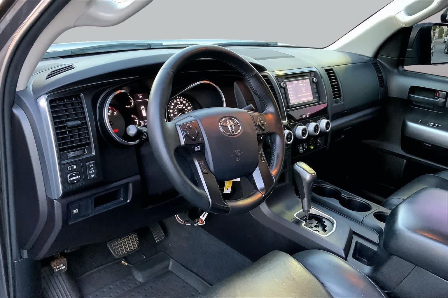 Used 2019 Toyota Sequoia TRD Sport w/ TRD Sport Premium Package AWD/4WD image 15