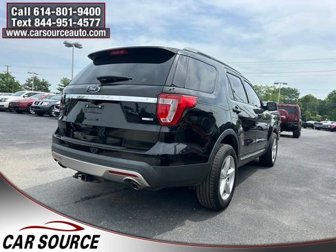 Used 2016 Ford Explorer XLT w/ Equipment Group 202A AWD/4WD image 4