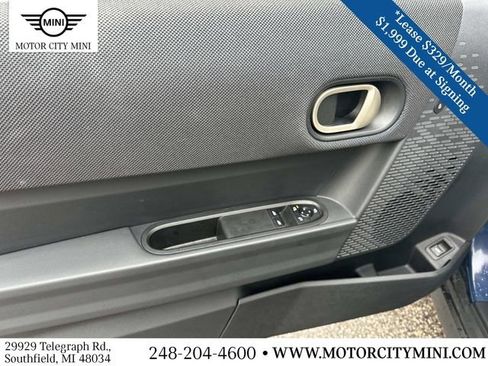 Certified 2025 MINI Cooper 2-Door Hardtop image 17