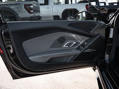 Used 2017 Audi R8 V10 plus image 17