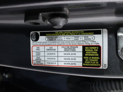 Used 2024 Subaru Ascent Premium w/ Convenience Package AWD/4WD image 37