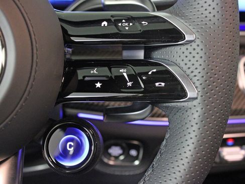 Certified 2025 Mercedes-Benz GLE 53 AMG 4MATIC image 20