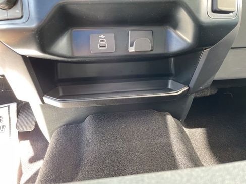 Used 2025 Ford F150 XLT w/ Equipment Group 301A Standard AWD/4WD image 14