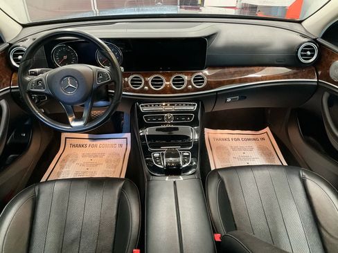 Used 2017 Mercedes-Benz E 300 4MATIC image 15