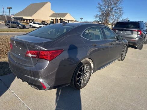 Used 2018 Acura TLX V6 w/ Technology Package image 3