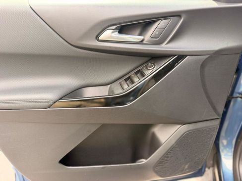 Used 2026 Chevrolet Equinox LT FWD image 26
