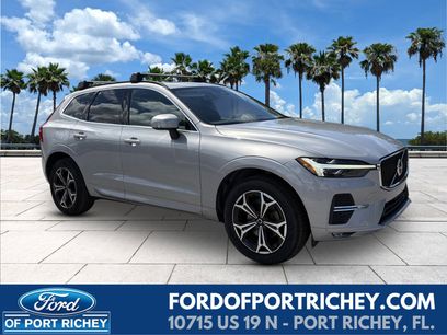 Used 2022 Volvo XC60 B5 Momentum w/ Climate Package