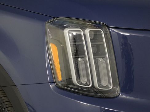 Used 2023 Kia Telluride SX image 25