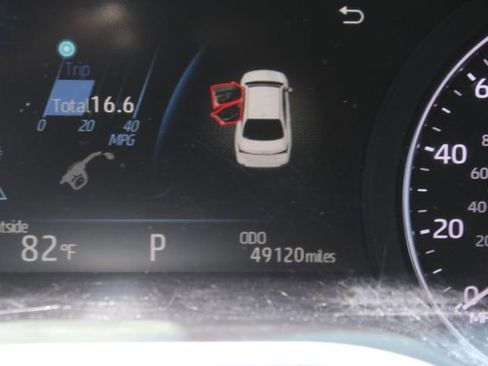 Used 2021 Toyota Avalon Touring w/ Advanced Safety Package image 19