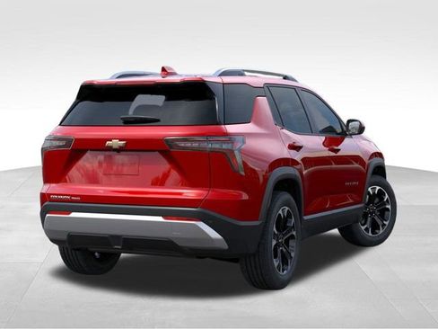 New 2026 Chevrolet Equinox LT AWD/4WD image 4