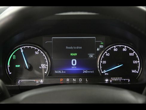 Used 2022 Ford Maverick Lariat w/ Lariat Luxury Package FWD image 9