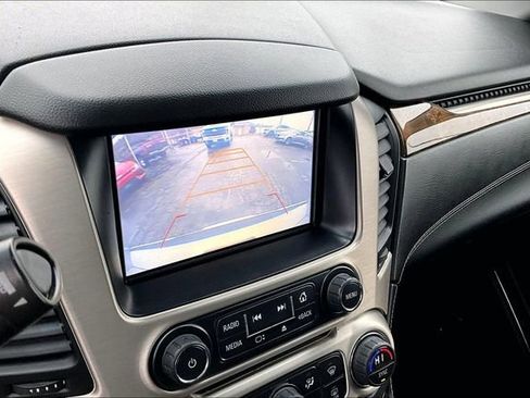 Used 2016 GMC Yukon Denali w/ Open Road Package image 19