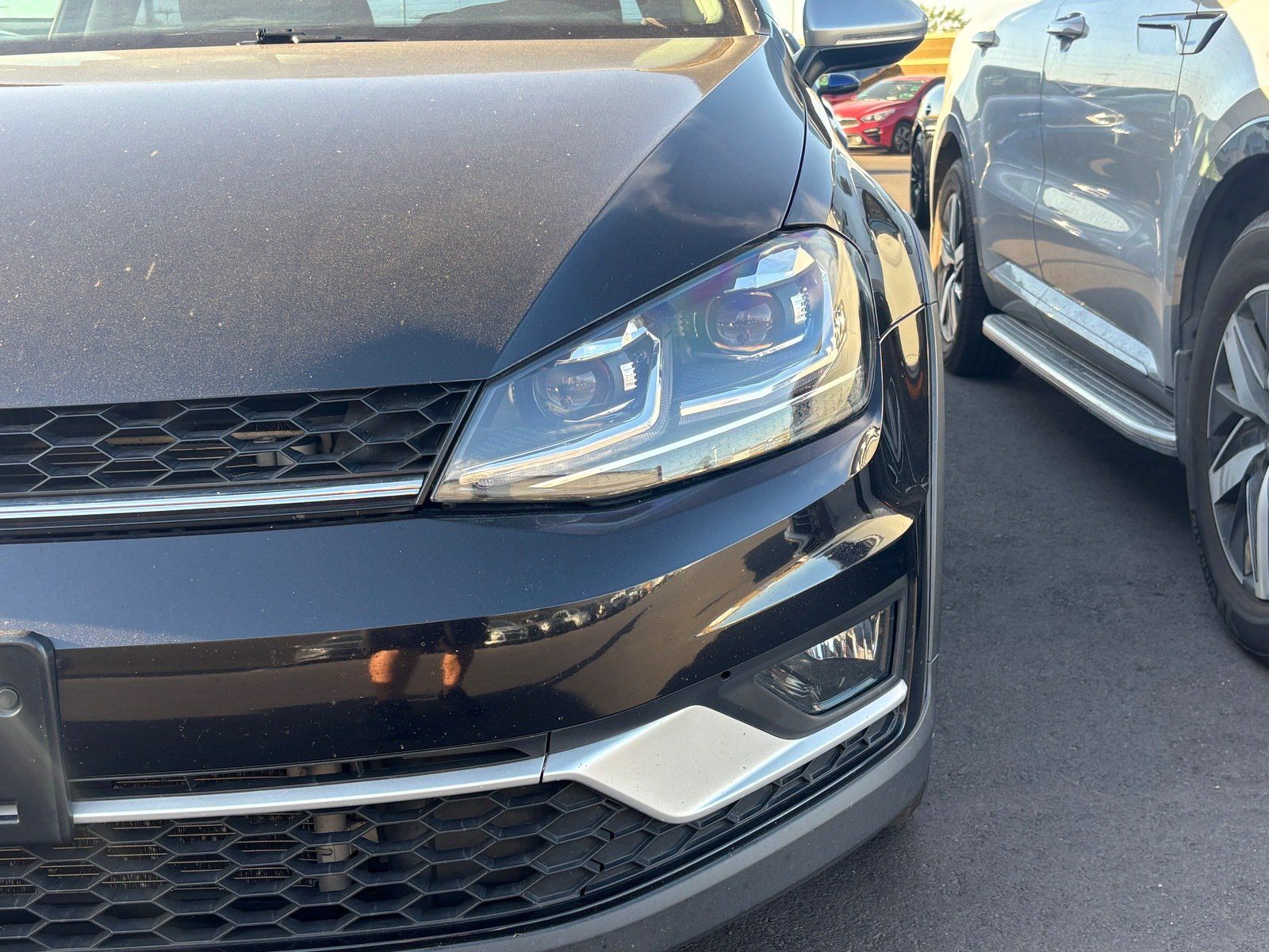 Used 2017 Volkswagen Golf Alltrack SE AWD/4WD image 8